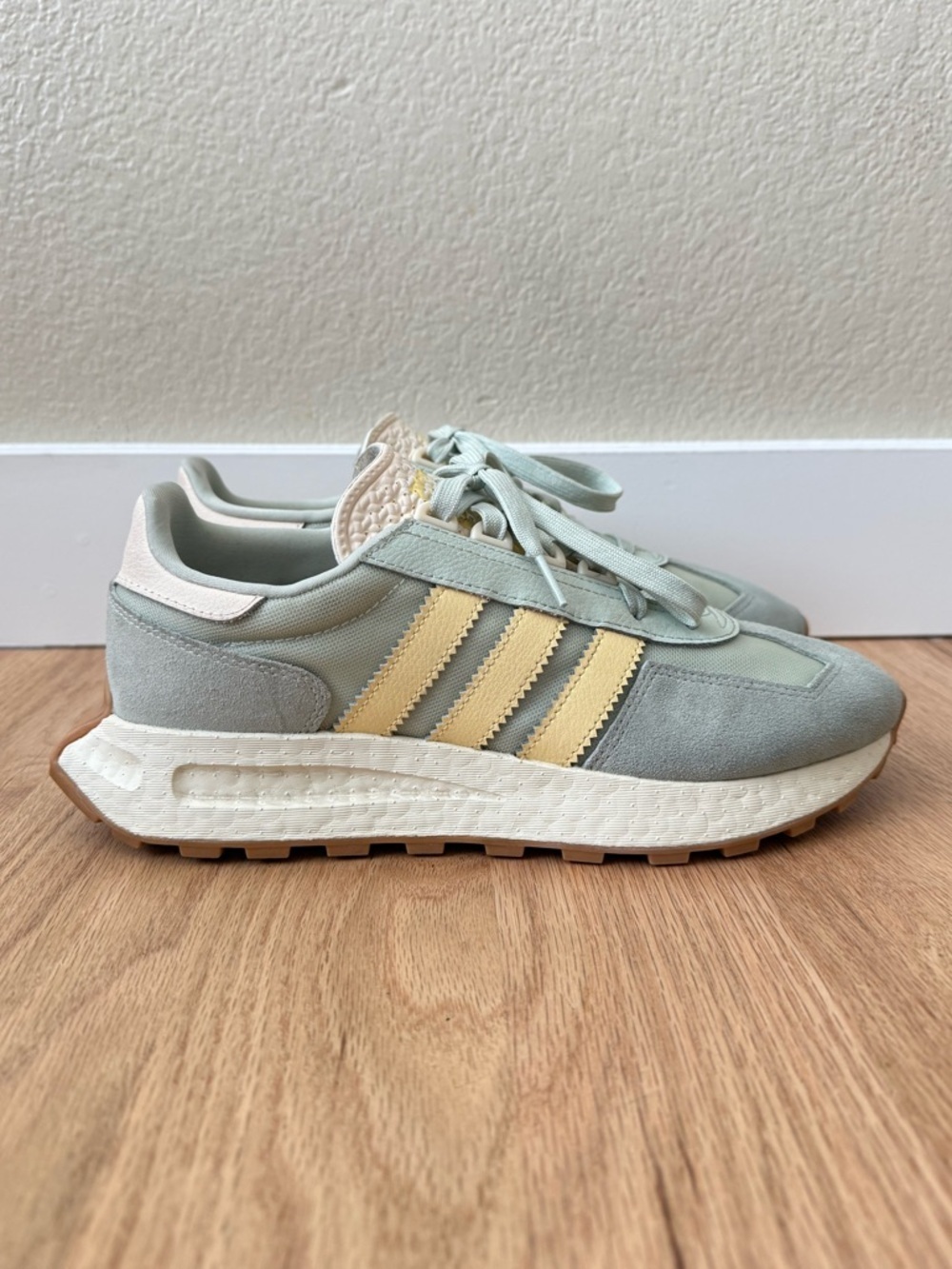 Adidas Women's Retropy E5 Shoes - Linen Green / Almost Yellow / Ecru Tint 10